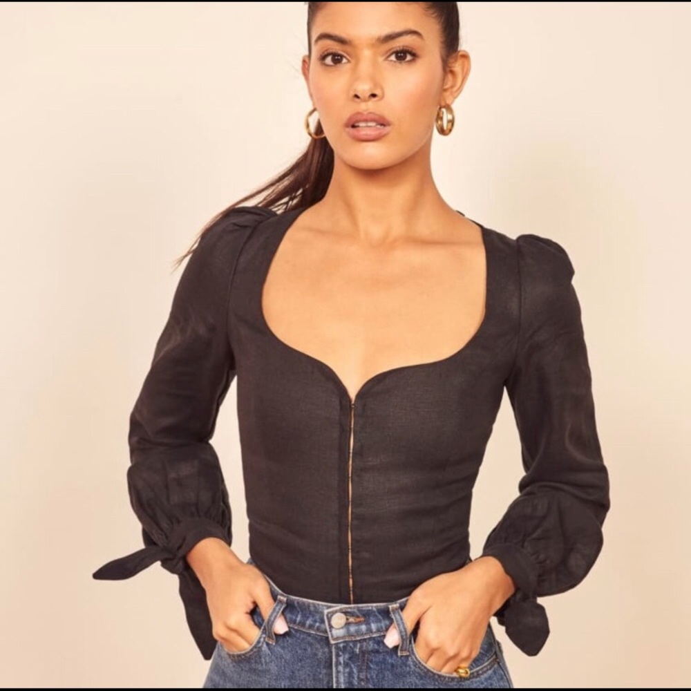 Reformation Orchid Top 🖤 NWOT